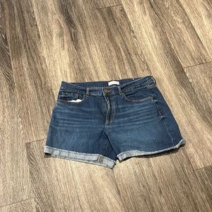 LOFT jean shorts in sz 8